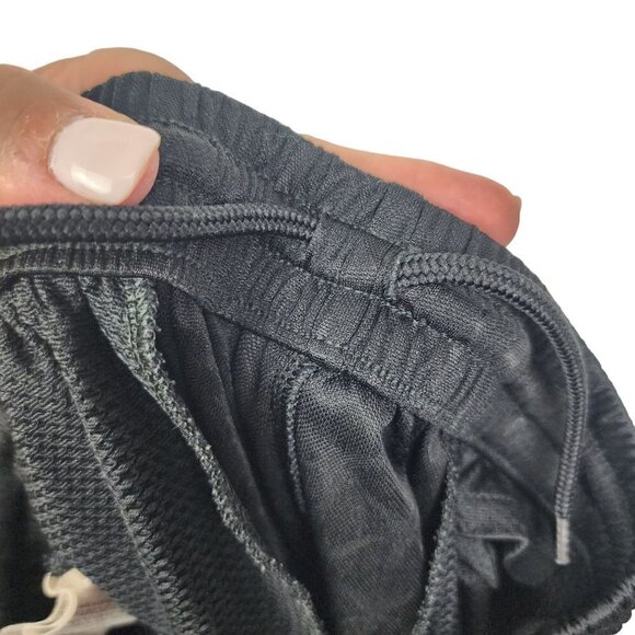 Jordan Shorts Youth Kids Black White Logo Size M (10-12 YRS) - Picture 7 of 10